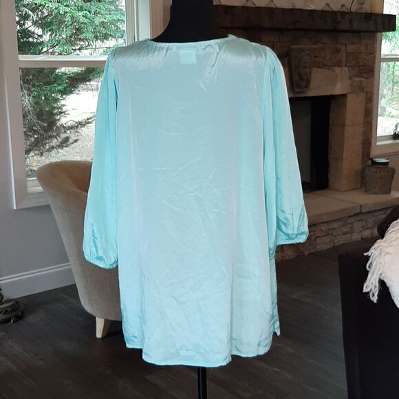 Chelsea Studio Seafoam Green Lightweight Flowy Quarter Sleeve Shirt - Picture 5 of 9